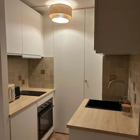 Charming With Jacuzzi Centre Gare