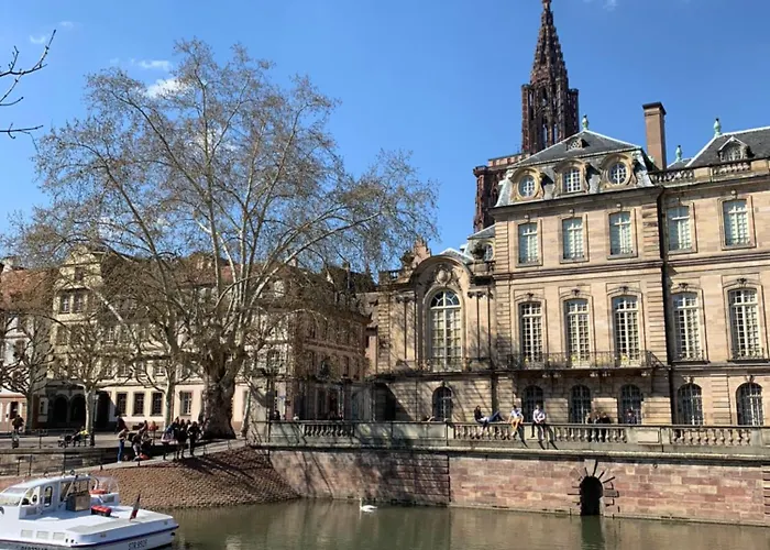 Lägenhet Charming With Jacuzzi Centre Gare Strasbourg