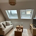 Charming With Jacuzzi Centre Gare 아파트